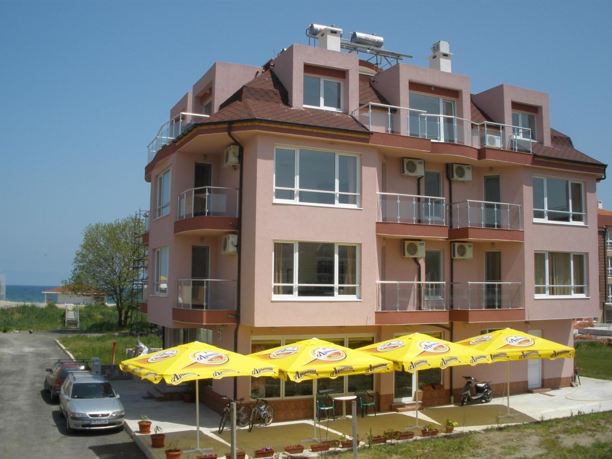 Hotel Paradise Lozenets Exterior photo